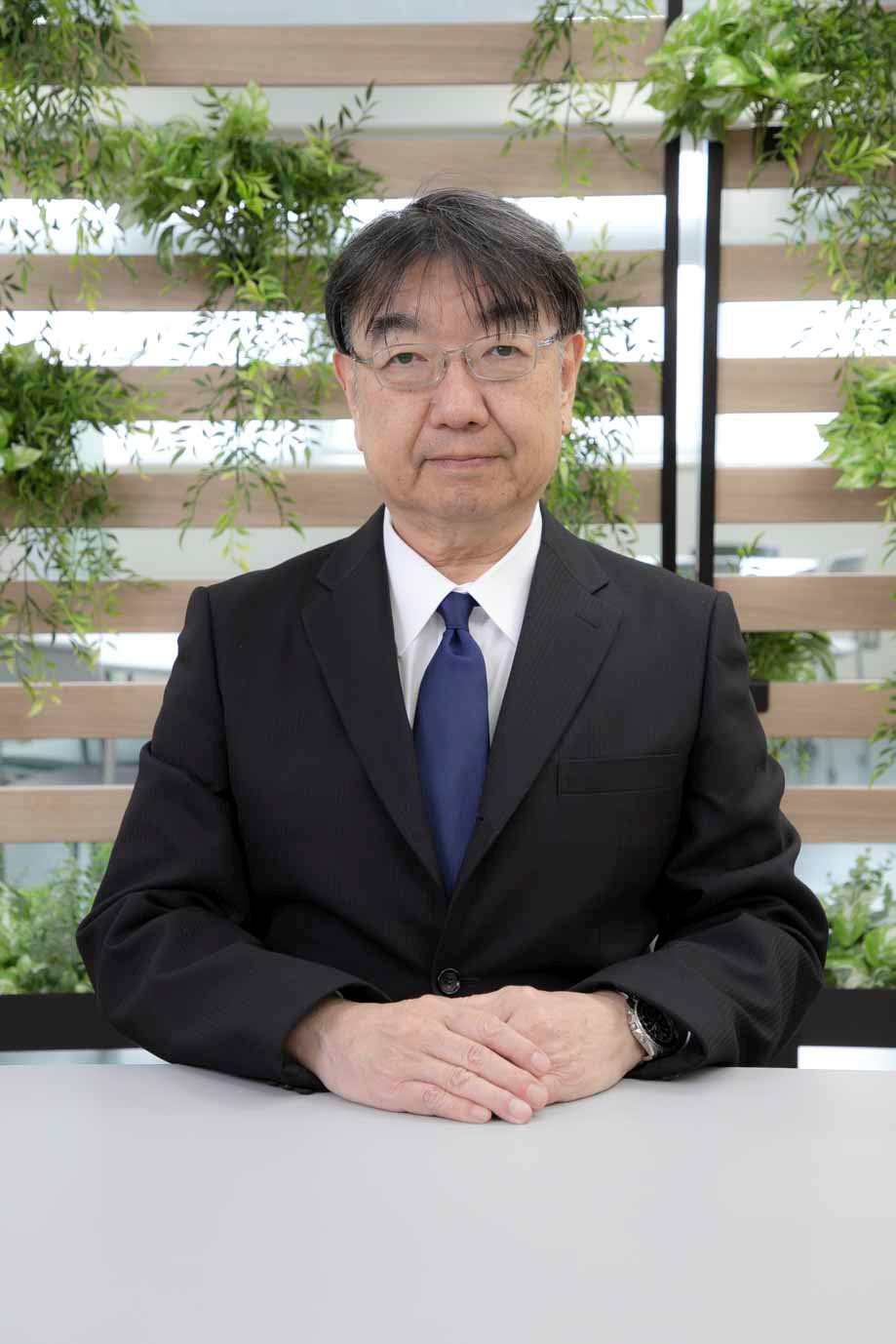 専攻長　吉岡　政人